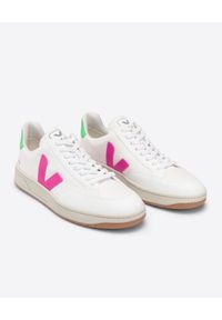 Veja - VEJA - Sneakersy V-12 B-Mesh. Kolor: biały. Materiał: mesh. Szerokość cholewki: normalna. Wzór: aplikacja #4