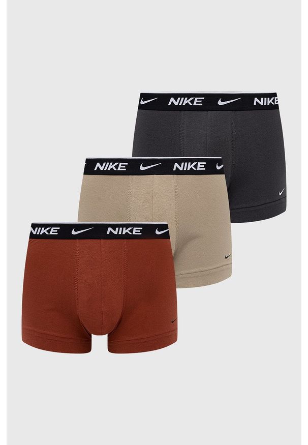 Nike bokserki (3-pack) kolor czerwony. Kolor: beżowy. Materiał: tkanina, włókno, skóra