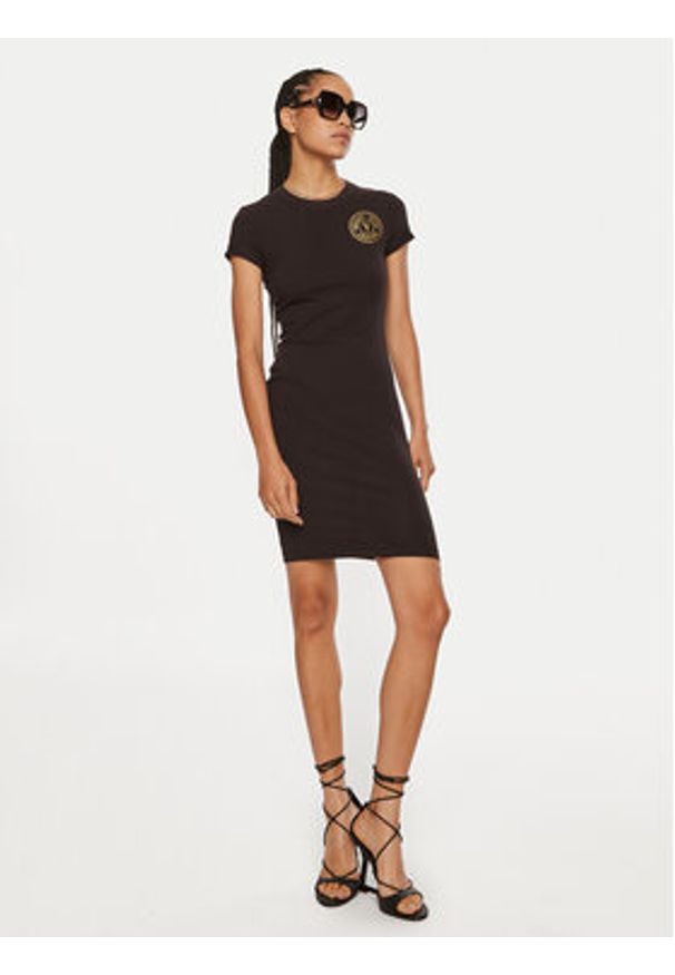 Versace Jeans Couture Sukienka codzienna 77HAOT00 Czarny Regular Fit. Okazja: na co dzień. Kolor: czarny. Materiał: bawełna. Typ sukienki: proste. Styl: casual