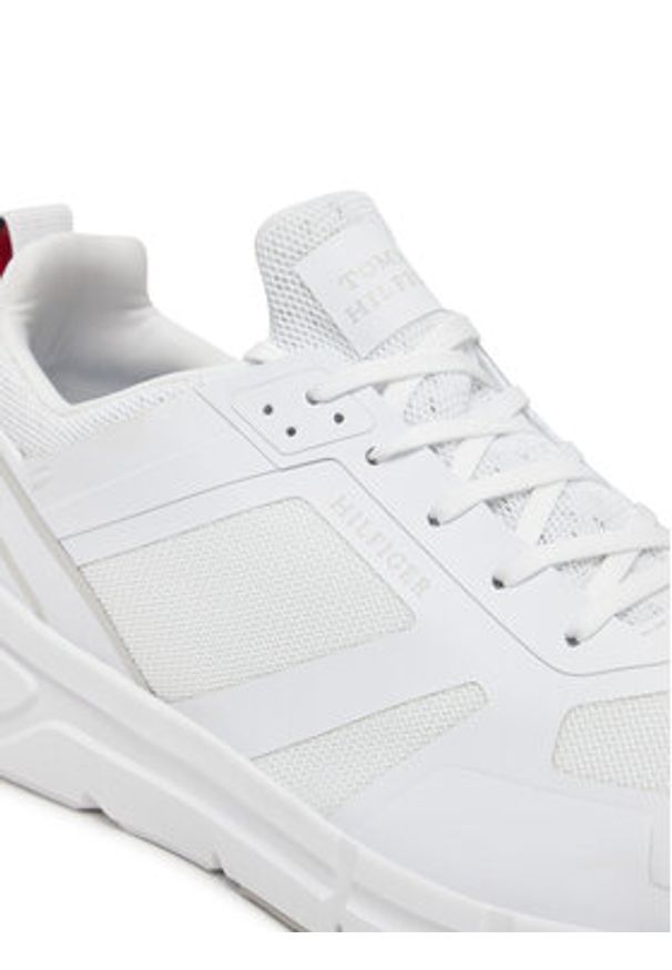 TOMMY HILFIGER - Tommy Hilfiger Sneakersy Modern Comfort Run Mix FM0FM05471 Biały. Kolor: biały. Materiał: skóra. Sport: bieganie