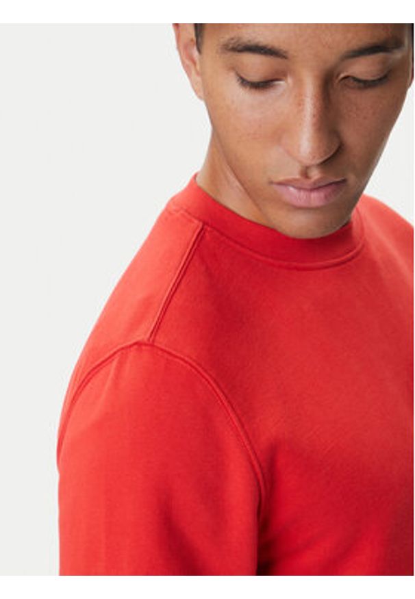 Mustang Bluza Clio 1016963 Czerwony Regular Fit. Kolor: czerwony. Materiał: bawełna