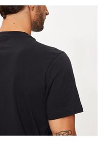 Napapijri T-Shirt S-box Logo NP0A4I3L Czarny Regular Fit. Kolor: czarny. Materiał: bawełna #5