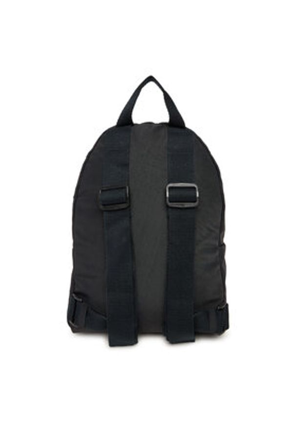 Calvin Klein Plecak Bold Small Round Backpack LV04D3257G Czarny. Kolor: czarny. Materiał: materiał