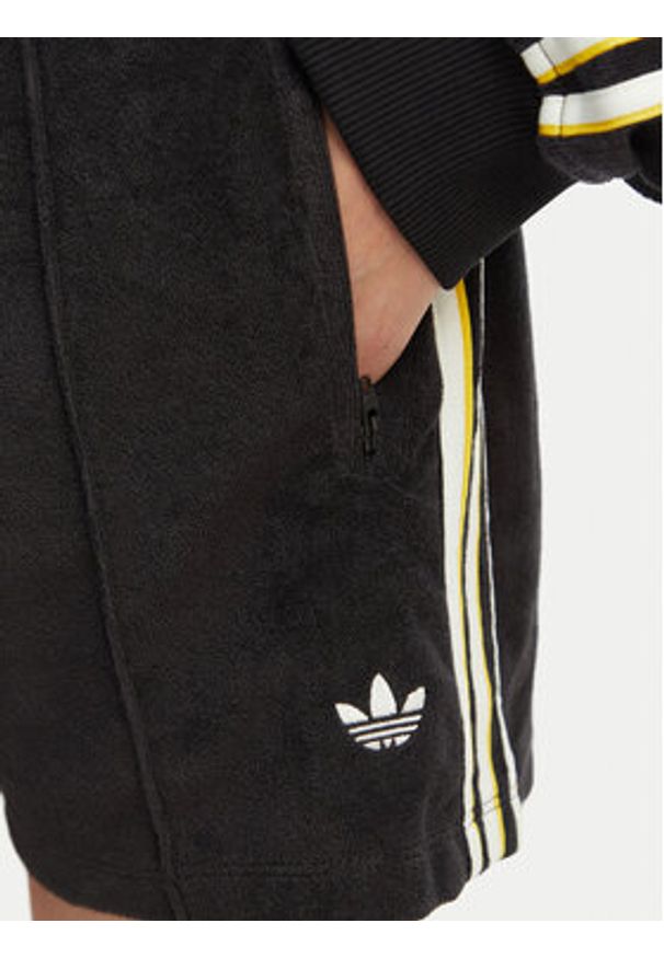 Adidas - adidas Szorty sportowe Terry Towel Firebird KD1398 Czarny Loose Fit. Kolor: czarny. Materiał: bawełna