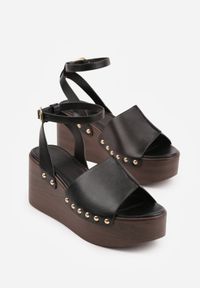 Renee - Czarne Sandały na Platformie i Koturnie z Nitami po Bokach Zaehesh. Okazja: na co dzień. Zapięcie: sprzączka. Kolor: czarny. Materiał: jeans. Obcas: na koturnie. Styl: casual #5