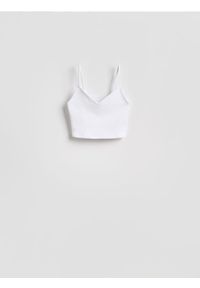 Reserved - Krótki top - biały. Kolor: biały. Materiał: bawełna, włókno. Długość: krótkie #1
