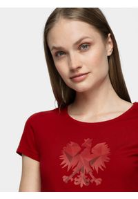 4f - Koszulka kibica damska. Kolor: czerwony. Materiał: bawełna, dzianina, jersey. Wzór: nadruk, geometria #2