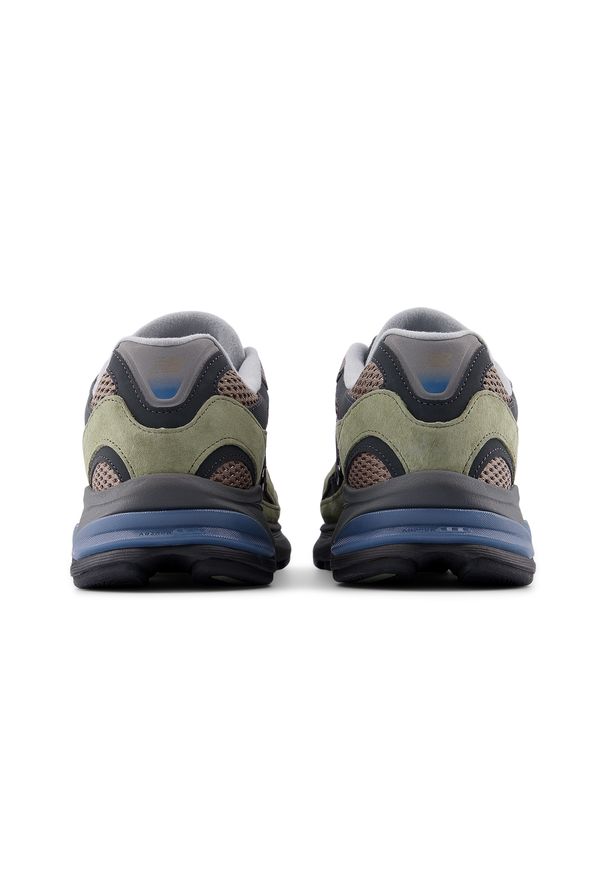 Buty unisex New Balance ABZORB U2010ETN – zielone. Kolor: zielony. Materiał: guma, zamsz. Szerokość cholewki: normalna. Sezon: lato. Sport: bieganie