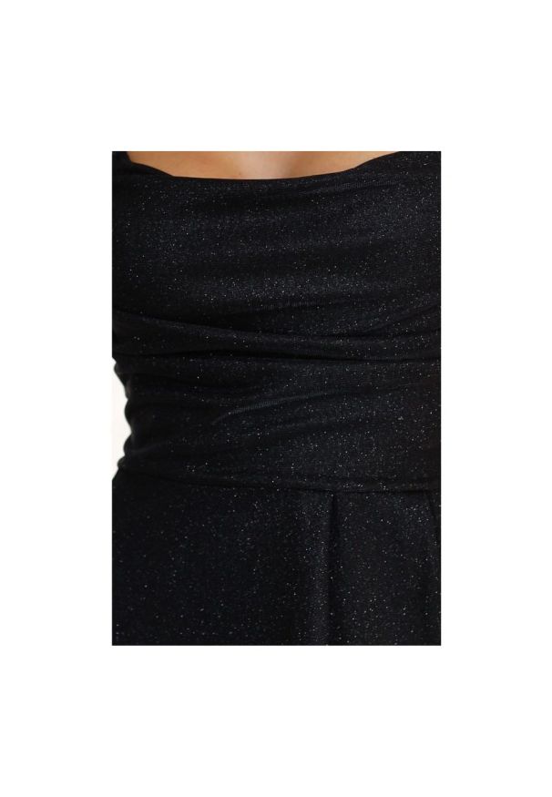 Numoco - Długa suknia wieczorowa rozkloszowana na ramiączkach czarna. Okazja: na studniówkę, na ślub cywilny, na wesele, na imprezę. Typ kołnierza: dekolt gorset. Kolor: czarny. Materiał: tkanina, elastan, materiał. Długość rękawa: na ramiączkach. Typ sukienki: rozkloszowane, gorsetowe. Styl: wizytowy. Długość: maxi