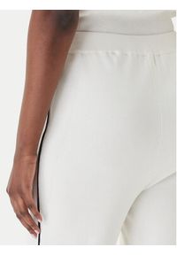 Guess Spodnie dzianinowe V6RB14 Z4642 Écru Regular Fit. Materiał: syntetyk #2