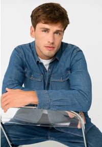 Volcano - Koszula jeansowa, Regular Fit, K-TENY. Okazja: na co dzień. Materiał: jeans. Styl: klasyczny, casual