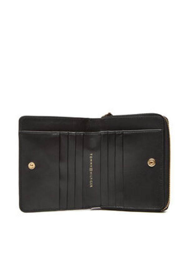 TOMMY HILFIGER - Tommy Hilfiger Mały Portfel Damski Th Leather Slg Med Za Flap AW0AW17499 Czarny. Kolor: czarny. Materiał: skóra