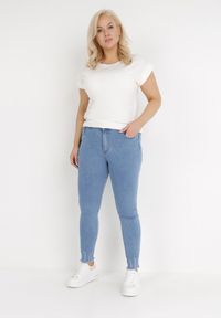 Born2be - Niebieskie Jeansy Ampenope. Kolor: niebieski. Długość: długie. Styl: sportowy, elegancki