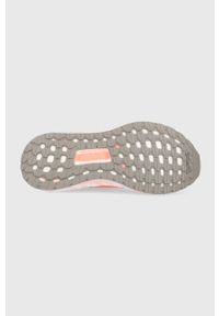 Adidas by Stella McCartney - adidas by Stella McCartney buty do biegania Ultraboost 20 kolor różowy. Okazja: na plażę. Kolor: różowy. Materiał: materiał, guma. Szerokość cholewki: normalna. Model: Adidas Stella McCartney #4