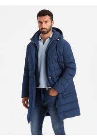 Ombre Clothing - Długa pikowana kurtka męska z klapami i podpinką – ciemnoniebieska V1 - Rozmiar: M. Kolor: niebieski. Materiał: syntetyk, tkanina, poliester, materiał. Długość: długie. Wzór: jednolity. Styl: elegancki #4