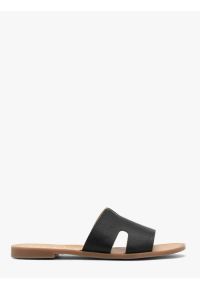 Ryłko - Czarne klapki damskie z wycięciami. Okazja: na co dzień. Kolor: czarny. Materiał: syntetyk. Sezon: lato. Styl: klasyczny, casual, street #1