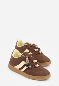 Born2be - Brązowe Sneakersy w Stylu Tenisówek z Koralikami Charnara. Okazja: na co dzień. Kolor: brązowy. Materiał: dresówka. Wzór: aplikacja #9
