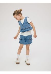 Reserved - Jeansowe szorty imitujące spódnicę - niebieski. Kolor: niebieski. Materiał: jeans #1