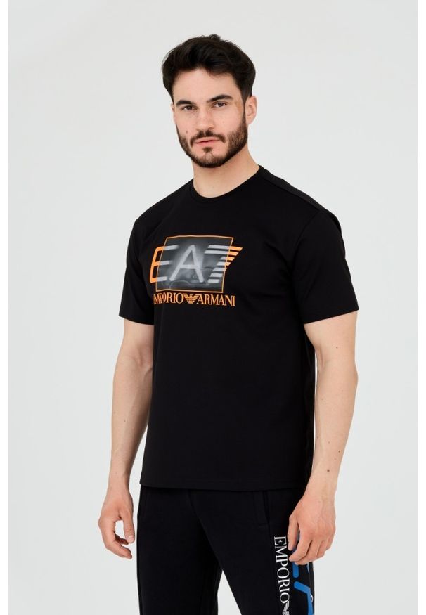 EA7 Emporio Armani - EA7 Męski czarny t-shirt z holograficznym logo, Rozmiar S. Kolor: czarny