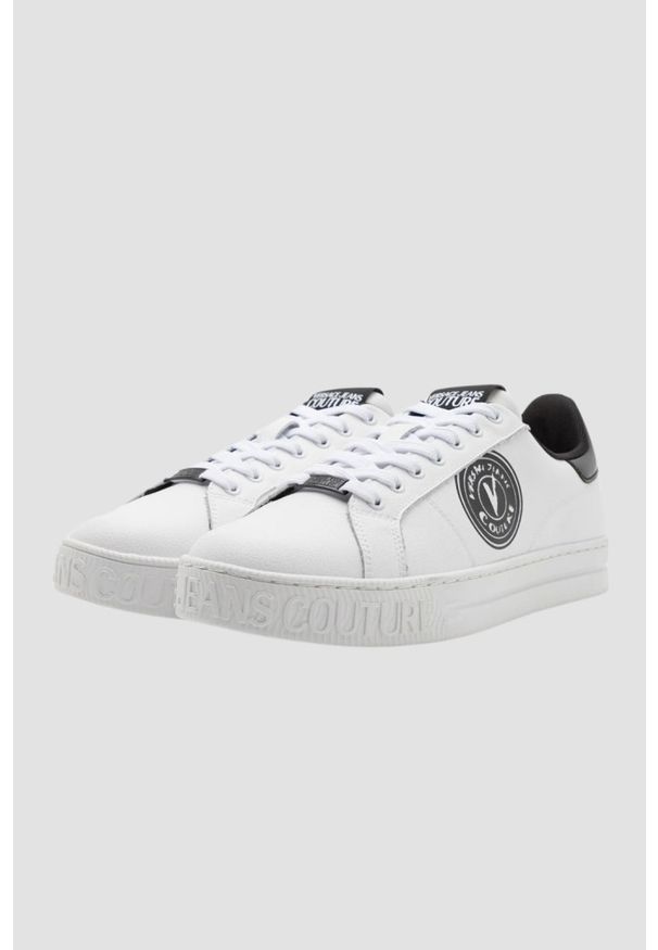 Versace Jeans Couture - VERSACE JEANS COUTURE Białe sneakersy męskie Fondo Court 88 DIS. SK1. Kolor: biały