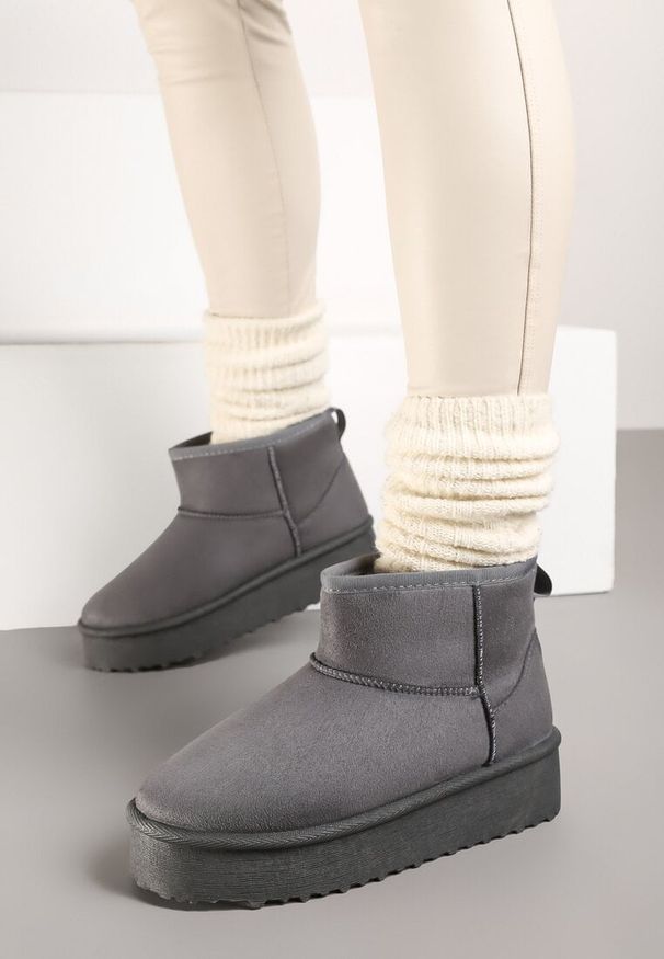 Born2be - Szare Śniegowce na Grubej Podeszwie Ozdobione Przeszyciami Vertilia. Okazja: na co dzień. Kolor: szary. Materiał: puch, jeans, wełna. Wzór: aplikacja. Sezon: zima. Styl: elegancki, casual