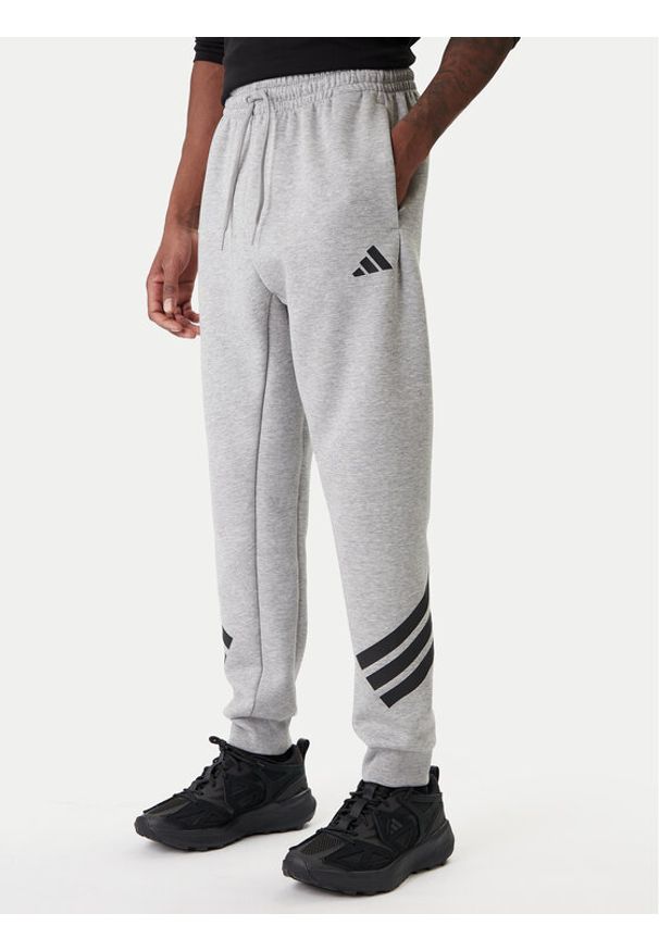 Adidas - adidas Spodnie dresowe Future Icons 3-Stripes JD4867 Szary Regular Fit. Kolor: szary. Materiał: bawełna