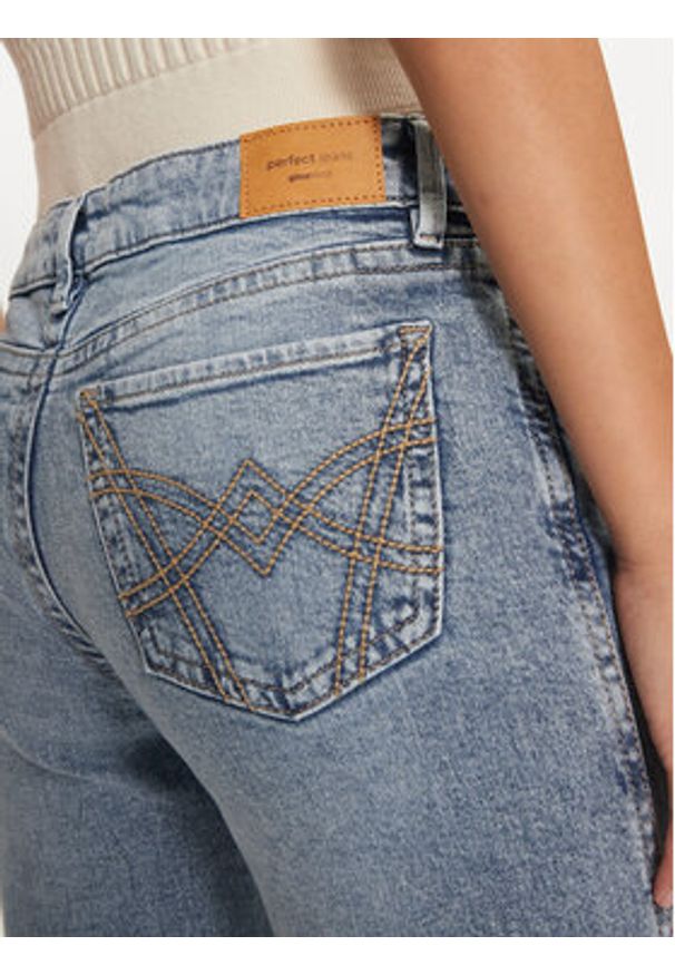 Gina Tricot Jeansy 22839 Niebieski Flare Fit. Kolor: niebieski
