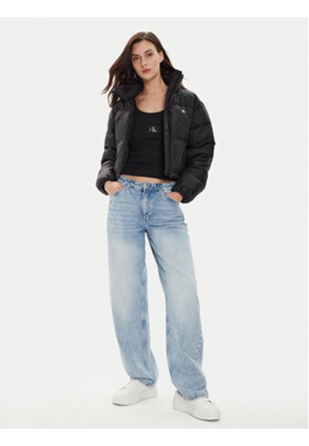 Calvin Klein Jeans Kurtka puchowa J20J223577 Czarny Relaxed Fit. Kolor: czarny. Materiał: syntetyk