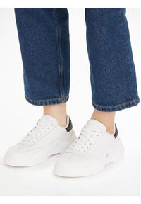 Calvin Klein Jeans Sneakersy Chunky Cupsole 2.0 Laceup Lth YW0YW01188 Biały. Kolor: biały #2