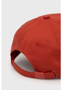 TOMMY HILFIGER - Tommy Hilfiger czapka bawełniana kolor czerwony gładka. Kolor: czerwony. Materiał: bawełna. Wzór: gładki
