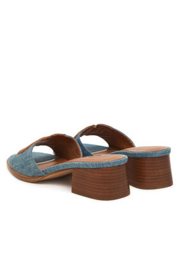 Guess Klapki FLJCN3 DEN03 Niebieski. Kolor: niebieski. Materiał: materiał