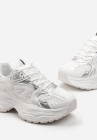 Born2be - Biało-Srebrne Sneakersy na Platformie z Siateczkową Wstawką Huvia. Wysokość cholewki: przed kostkę. Kolor: biały. Szerokość cholewki: normalna. Obcas: na platformie #3