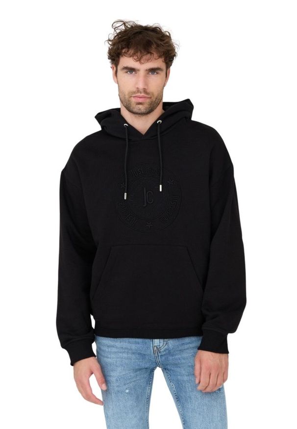 Just Cavalli - JUST CAVALLI Czarna męska bluza z kapturem i haftowanym logo O Fiche, Rozmiar XL. Typ kołnierza: kaptur. Kolor: czarny. Wzór: haft
