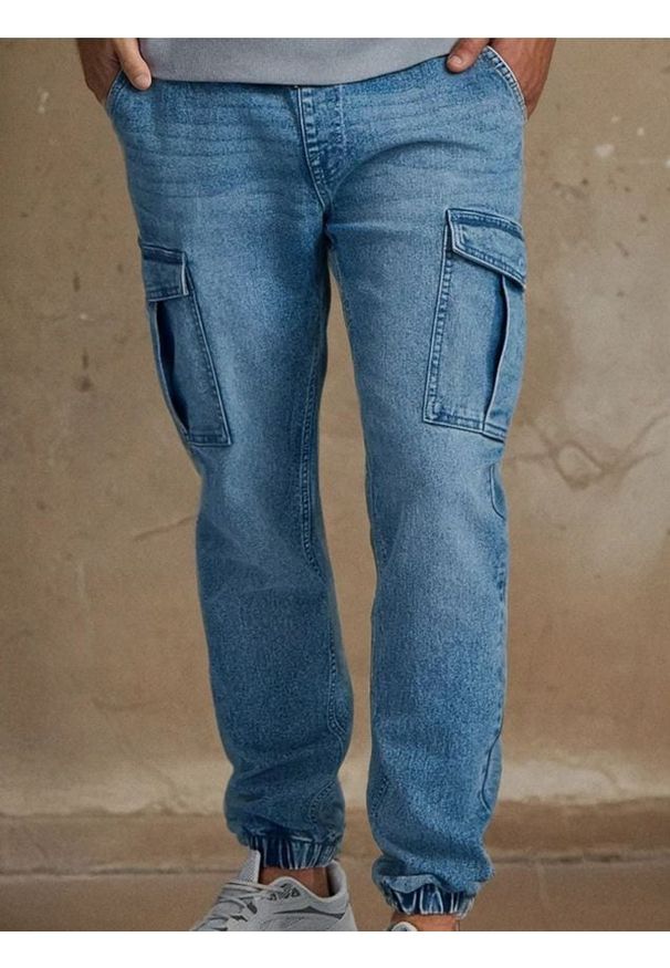 Sinsay - Spodnie jogger cargo - niebieski. Kolor: niebieski