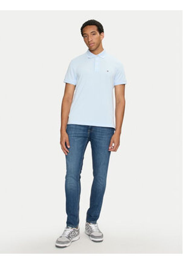 Tommy Jeans Jeansy Austin DM0DM20173 Niebieski Slim Fit. Kolor: niebieski