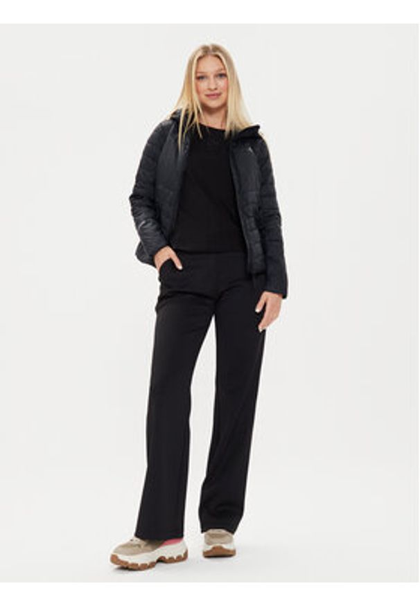 4f - 4F Kurtka outdoor 4FAW23TDJAF279 Czarny Slim Fit. Kolor: czarny. Materiał: syntetyk. Sport: outdoor