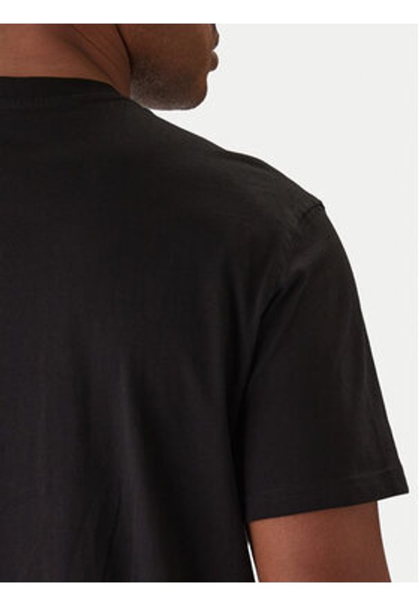 Guess T-Shirt M6RI16 I3Z14 Czarny Regular Fit. Kolor: czarny. Materiał: bawełna