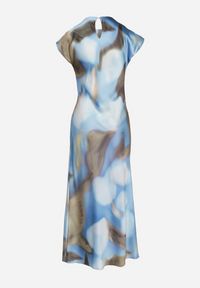 Born2be - Niebieska Rozkloszowana Sukienka w Abstrakcyjny Print z Ozdobnym Marszczeniem Tillanara. Okazja: na imprezę. Kolor: niebieski. Wzór: nadruk. Styl: elegancki, wizytowy #4