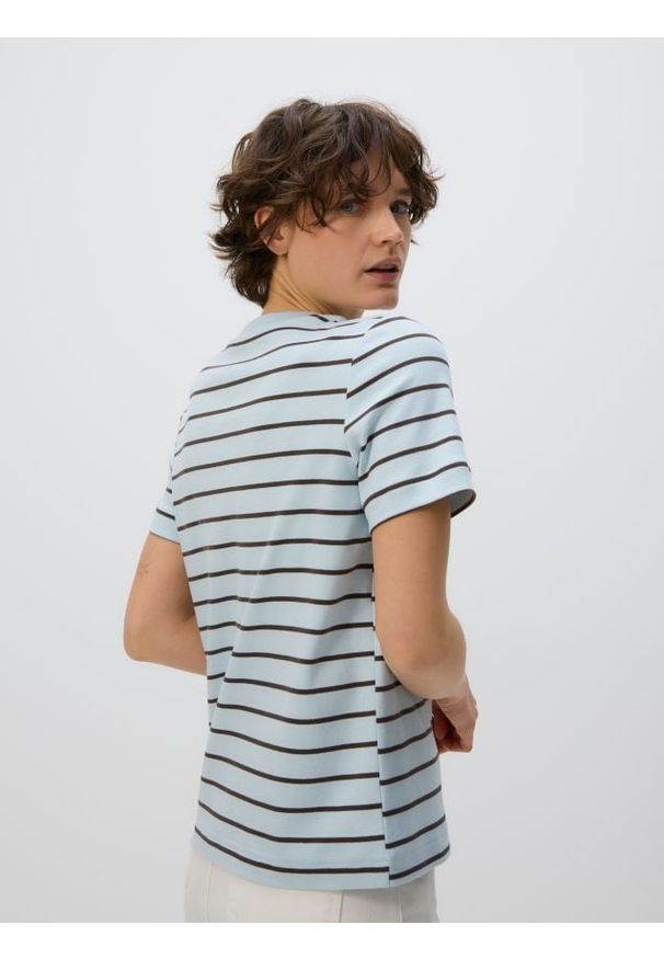 Reserved - T-shirt z bawełny merceryzowanej - jasnoniebieski. Kolor: niebieski. Materiał: bawełna