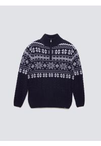 Big-Star - Sweter męski ze skandynawskim wzorem granatowy Kevino 403. Okazja: na co dzień. Typ kołnierza: kołnierzyk stójkowy. Kolor: niebieski. Materiał: dzianina, jeans. Długość: krótkie. Wzór: ze splotem. Styl: elegancki, casual, klasyczny #4