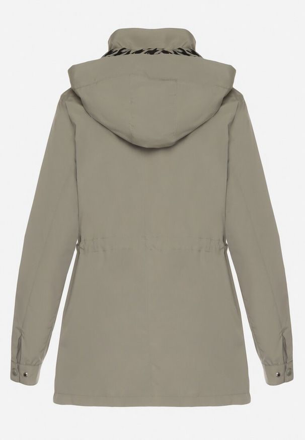 Born2be - Ciemnozielona Kurtka Parka Ściągana w Pasie Aridra. Okazja: na spacer, na co dzień. Kolor: zielony. Materiał: jeans. Styl: casual, elegancki