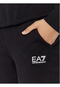 EA7 Emporio Armani Dres 8NTV54 TJCQZ 1200 Czarny Regular Fit. Kolor: czarny. Materiał: bawełna, dresówka