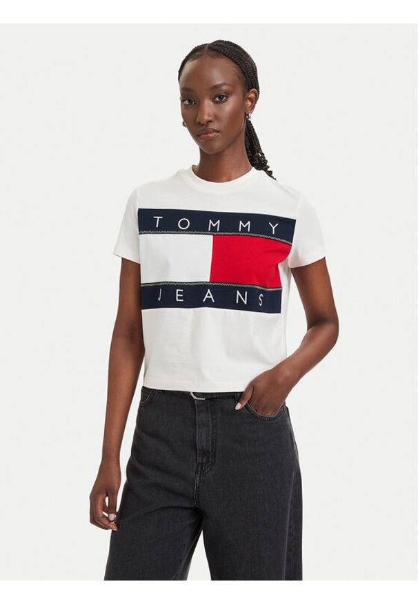 Tommy Jeans T-Shirt Flag DW0DW22818 Biały Regular Fit. Kolor: biały. Materiał: bawełna