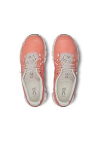 On - Sneakersy damskie ON CLOUD 5 Flamingo | Pearl. Okazja: na co dzień, do pracy, na spacer. Kolor: pomarańczowy. Sport: turystyka piesza #6