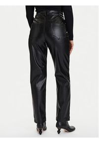 French Connection Spodnie z imitacji skóry 74ZBO Czarny Regular Fit. Kolor: czarny. Materiał: skóra #2