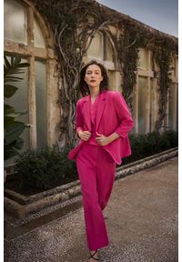 MOODO - Marynarka z rękawami 3/4 fuksjowa. Materiał: elastan, poliester #1