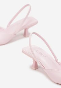 Renee - Różowe Sandały Chloropis. Nosek buta: szpiczasty. Zapięcie: pasek. Kolor: różowy. Obcas: na obcasie. Wysokość obcasa: średni #4