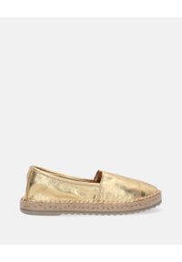 Venezia - ESPADRYLE ZE SKÓRY METALIZOWANEJ 69722Y501 GOLD. Materiał: skóra. Obcas: na obcasie. Wysokość obcasa: średni