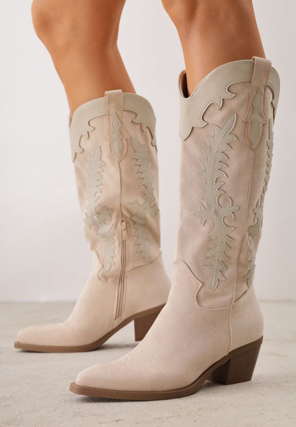 Renee - Beżowe Kozaki Kowbojki na Stożku z Ozdobnymi Przeszyciami w Stylu Western Nulia. Okazja: na co dzień. Kolor: beżowy. Materiał: jeans. Wzór: aplikacja. Obcas: na stożku. Styl: casual. Wysokość obcasa: średni