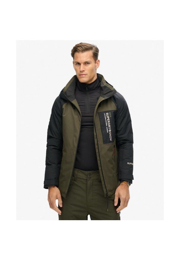 Superdry - Kurtka narciarska Freestyle Core. Kolor: zielony. Długość rękawa: długi rękaw. Styl: sportowy